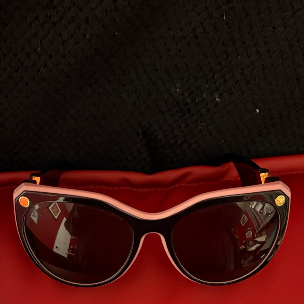 Louis Vuitton My Fair Lady Sunglasses, 100% AUTHENTIC!! - Picture 16 of 16